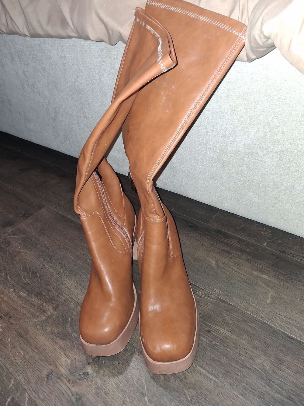 Women's Tall Leather Platform Heel Boots Brown Tan Slip On Size 11